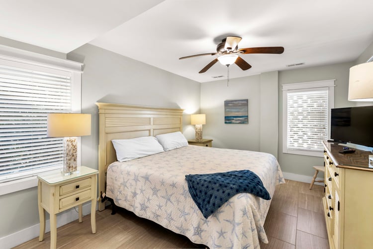 Ground Floor King Bedroom