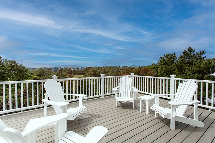2nd Floor Deck
