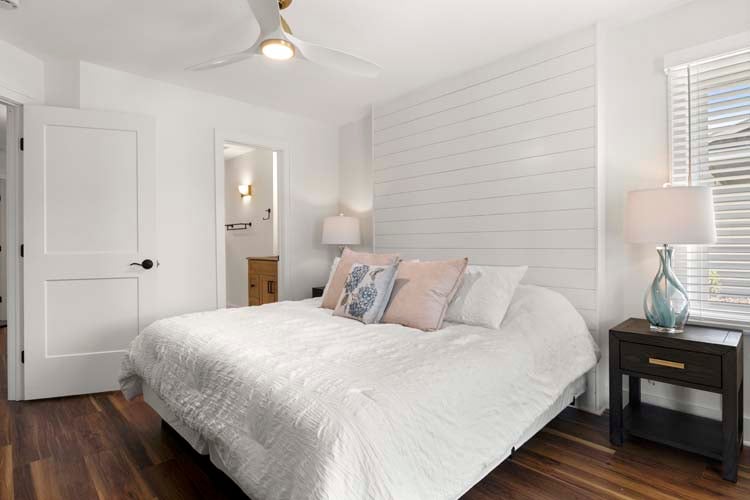 Ground Floor King with Private Bath