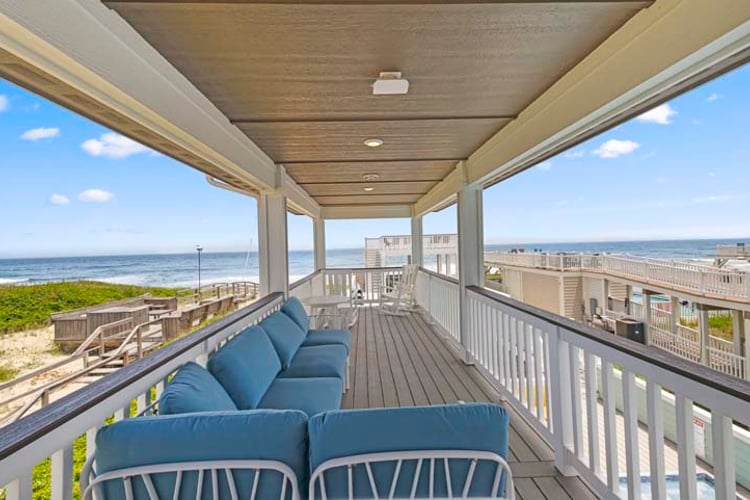 2nd Floor Deck