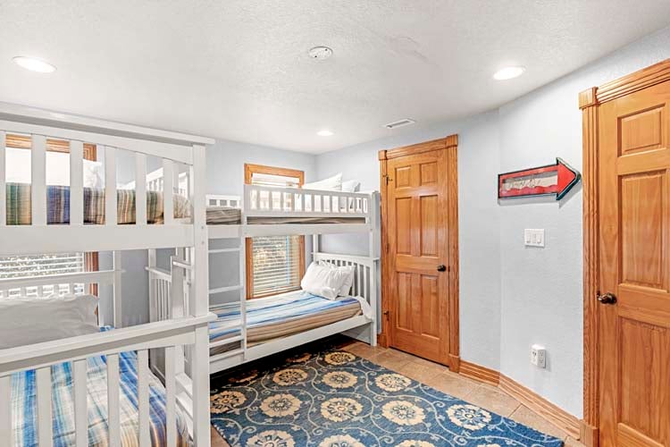 Ground Floor Twin Bunks with Shared Bath