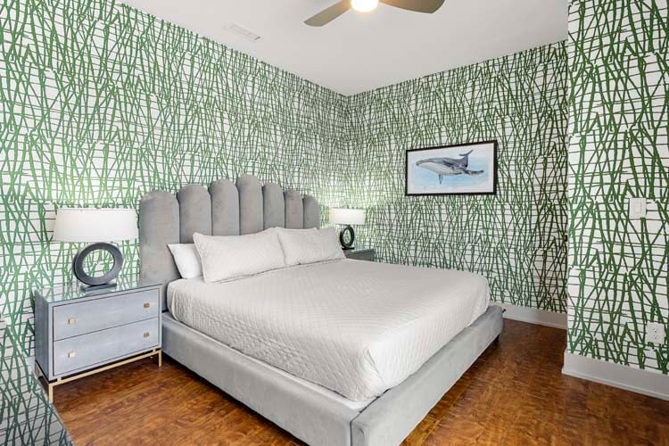 1st Floor King with Private Bath (N)