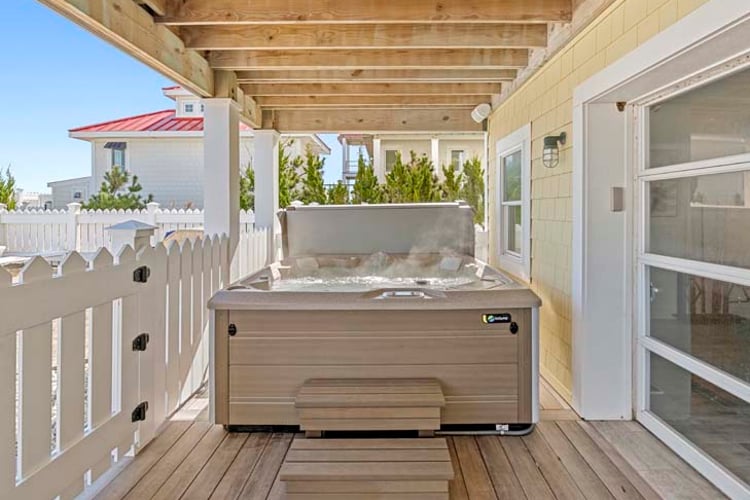 Hot Tub