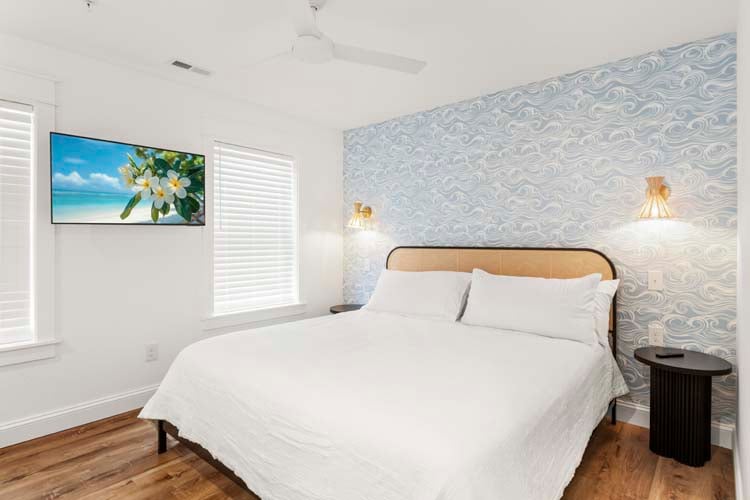 Ground Floor King with Private Bath