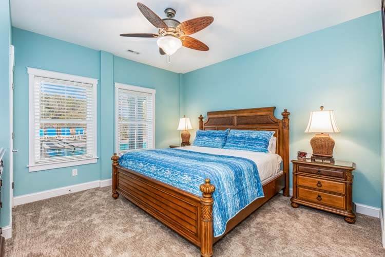 Ground Floor King with Private Bath