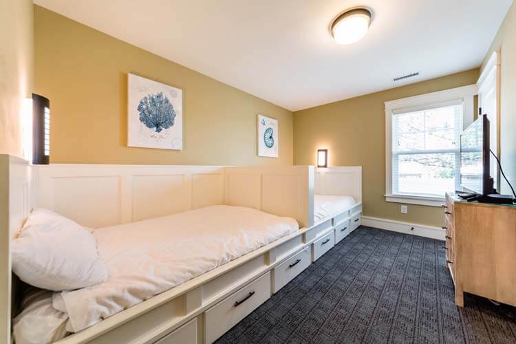 Ground Floor Doubles with Shared Bath #13