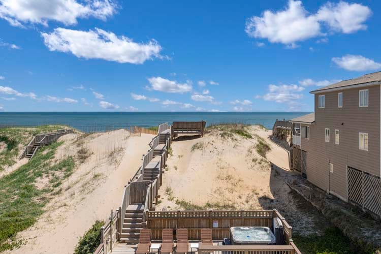 Private Walkway to Beach