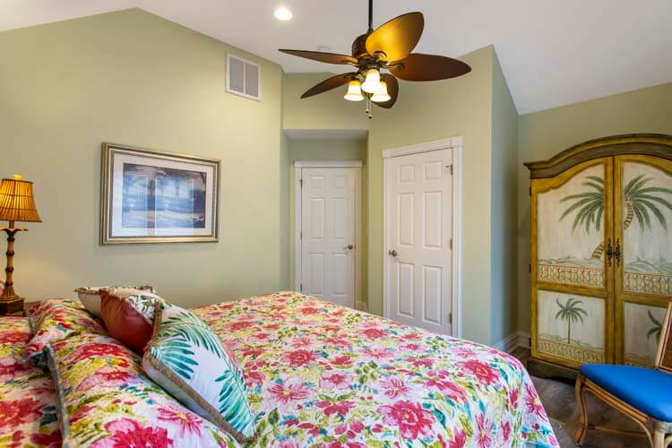 2nd Floor King Bedroom