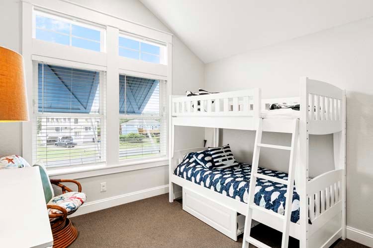 2nd Floor Twin Bunk with Shared Bath