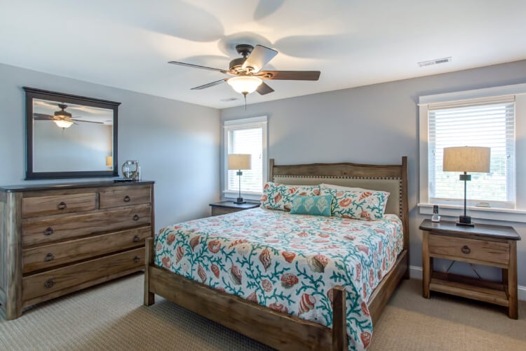 2nd Floor King with Private Bath