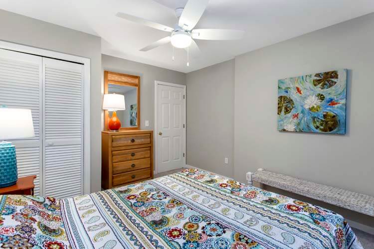 Ground Floor Queen Bedroom