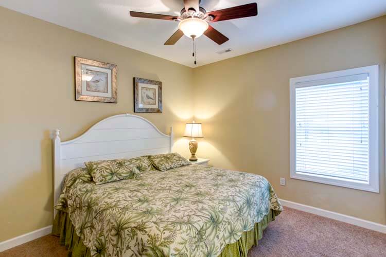 Ground Floor King with Private Bath