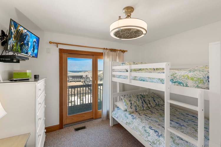 1st Floor Double Bunk with Shared Bath