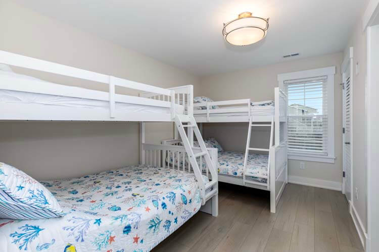 1st Floor Pyramid Bunks with Shared Bath