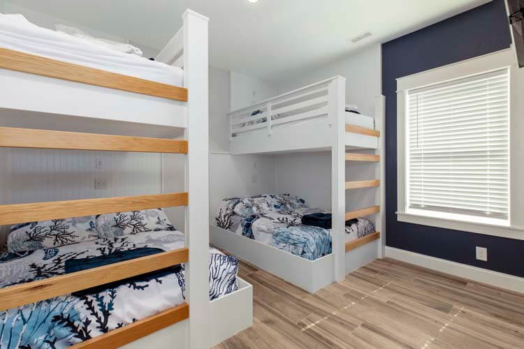 1st Floor Pyramid Bunks with Shared Bath (9)