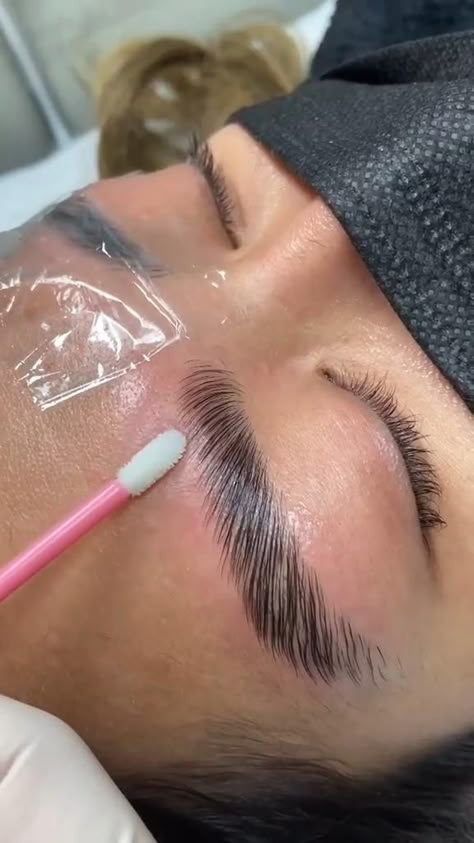 Lash Lifting por Laiza Maroto