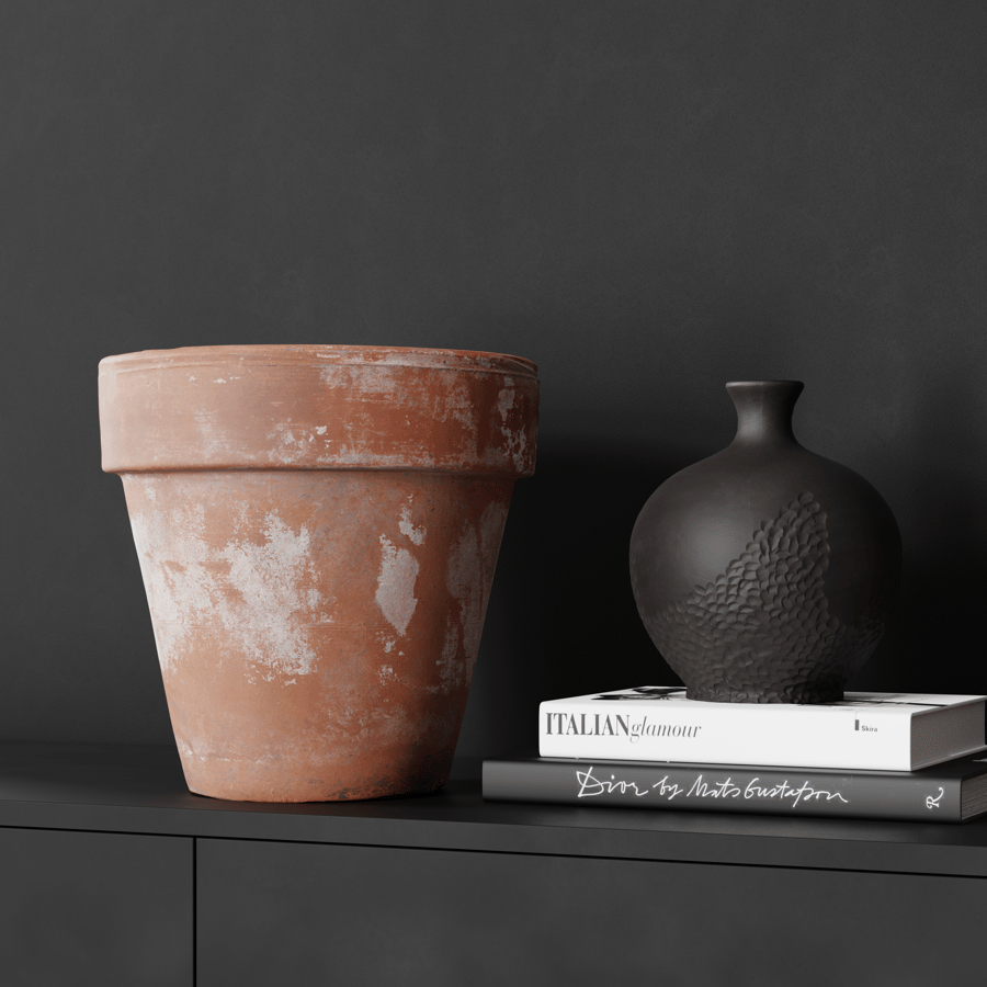 Modelo de vaso de terracota envelhecido