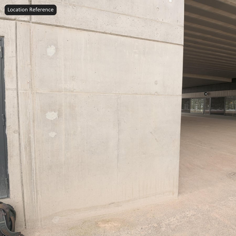 Texture de panneau en béton préfabriqué patiné, blanc cassé chaud