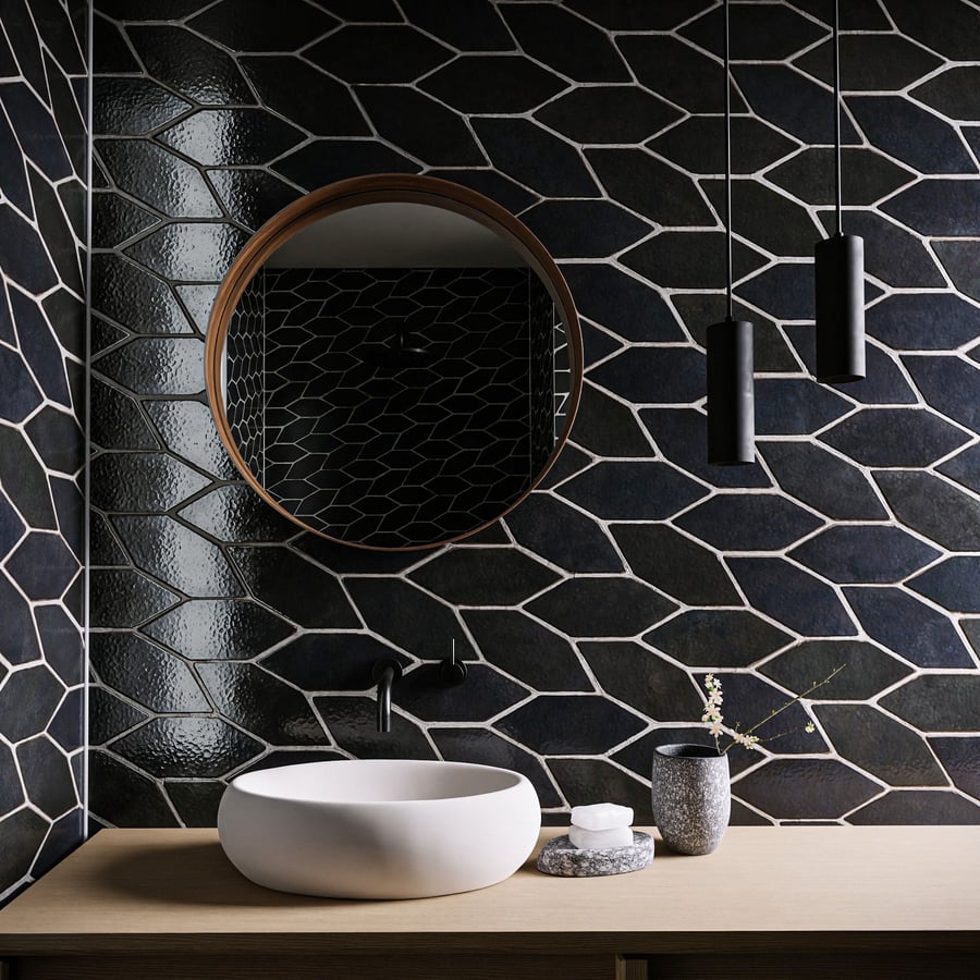 Glossy Leaf Ceramic Tiles Texture, Black