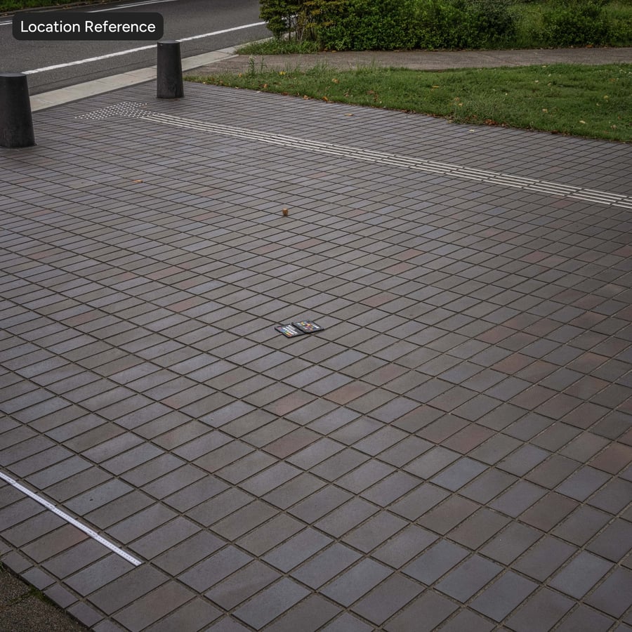 长方形哑光石纹砖，棕色