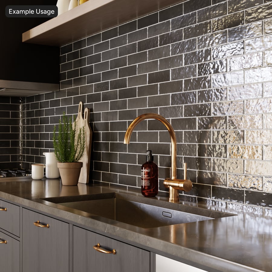 Textura de azulejo brilhante Zellige retangular com desvio, preto azeviche