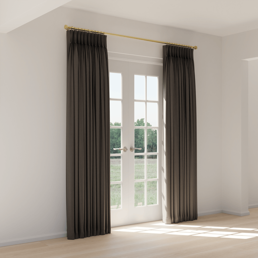 Pinch Pleat Open Curtains Model, Gray