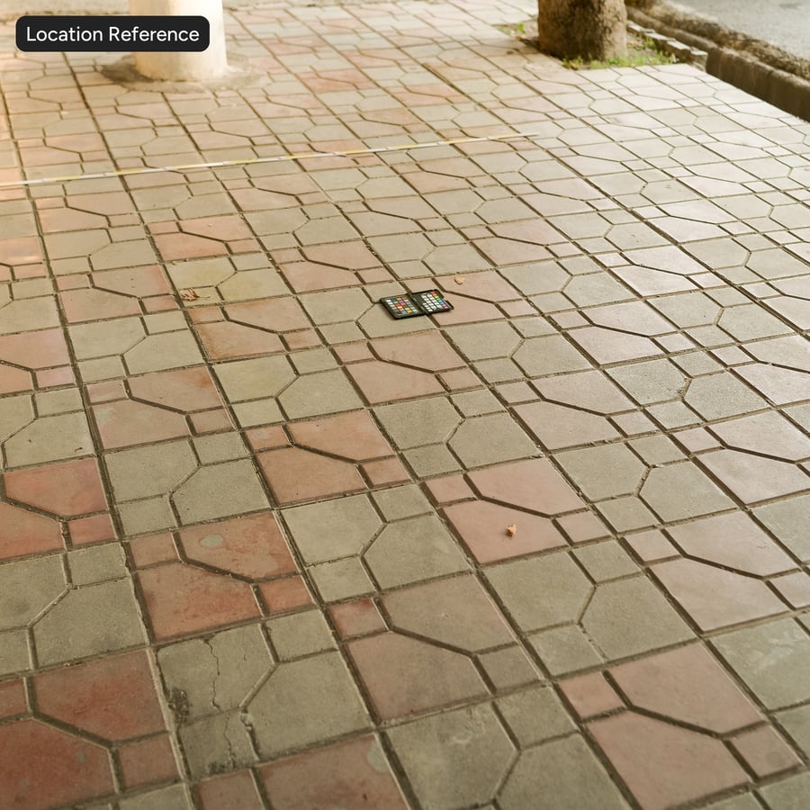 Pavé carré décoratif usé, damier