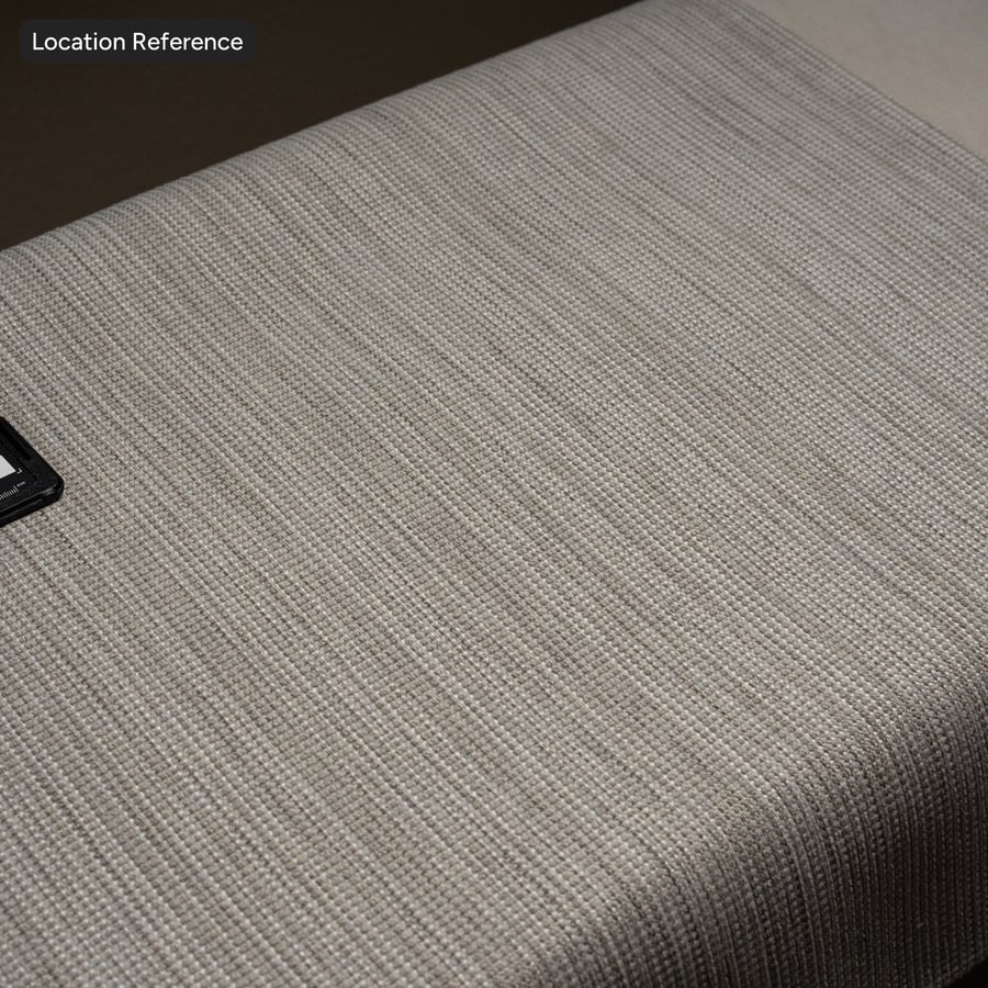 Texture de tissu d'ameublement en chenille rayée, taupe