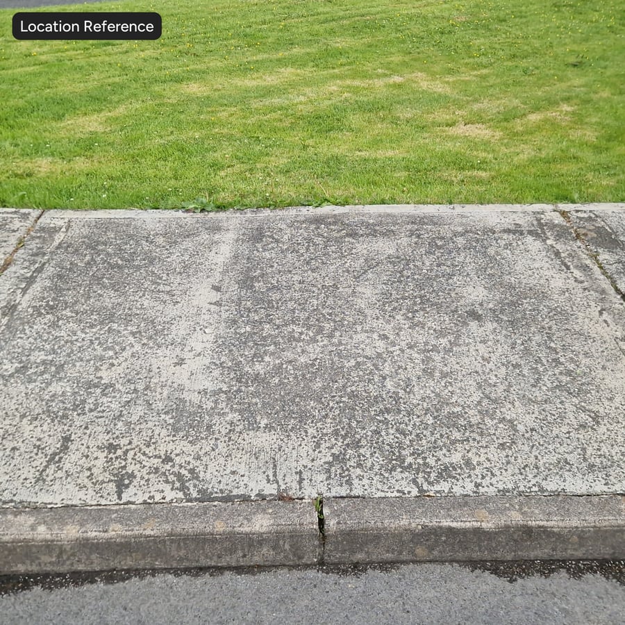 Verwitterte raue Betongehwegtextur