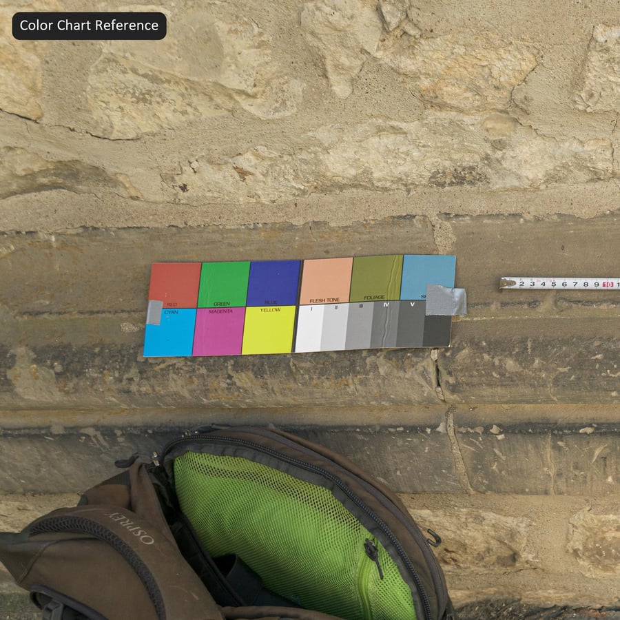 Kết cấu tường gạch đá phong hóa, màu vàng