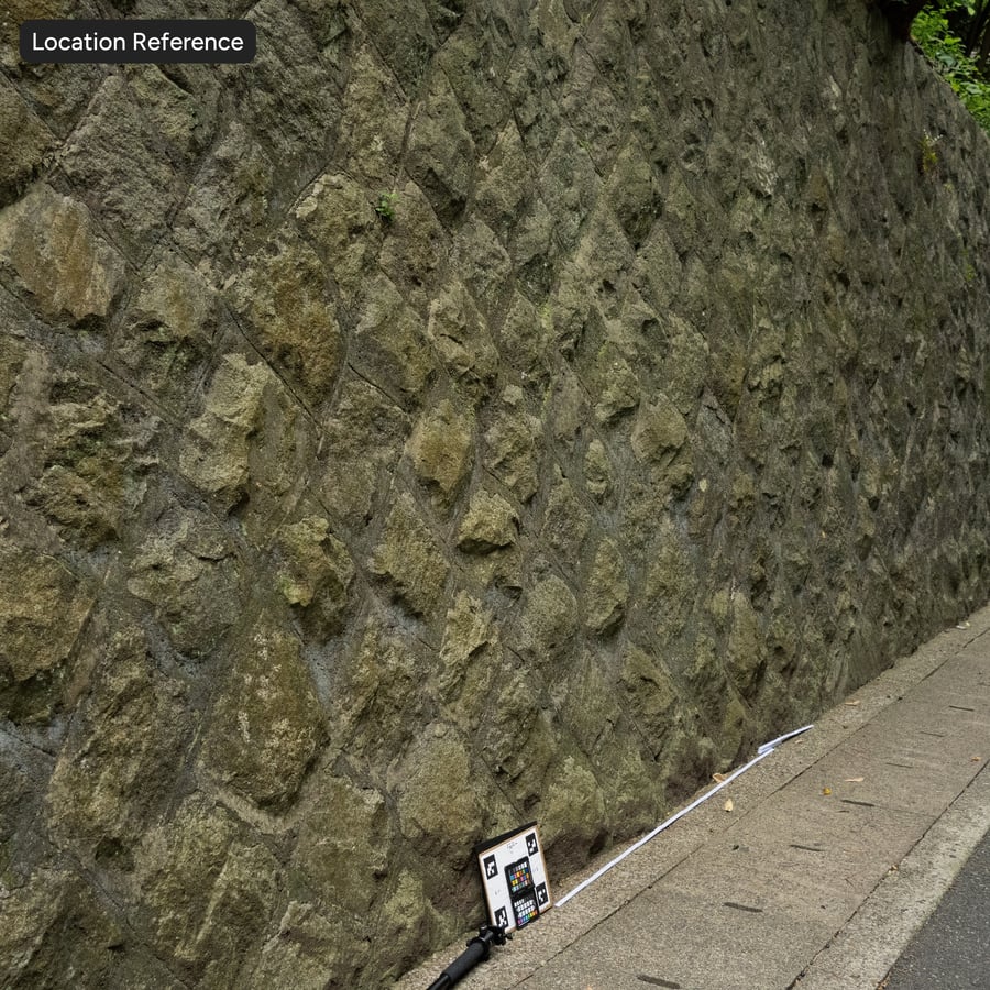 Mossy Retaining Diamond Patterned Rubble Stone Wall υφή