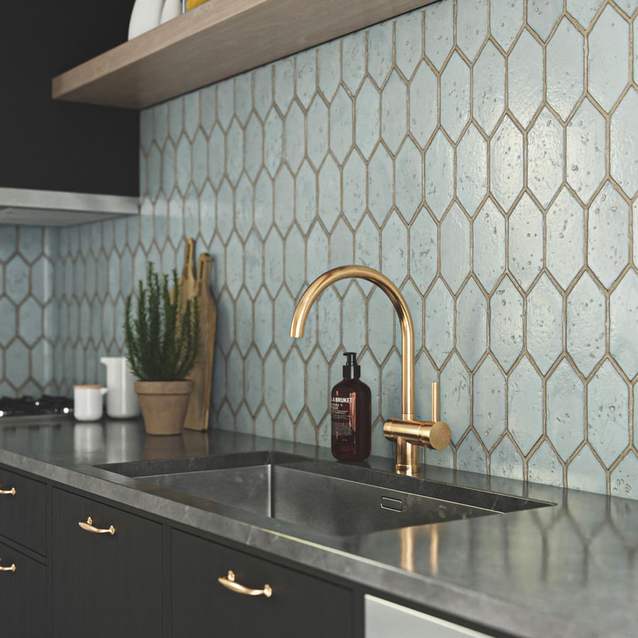 Textura de azulejo brilhante em terracota, branco sujo