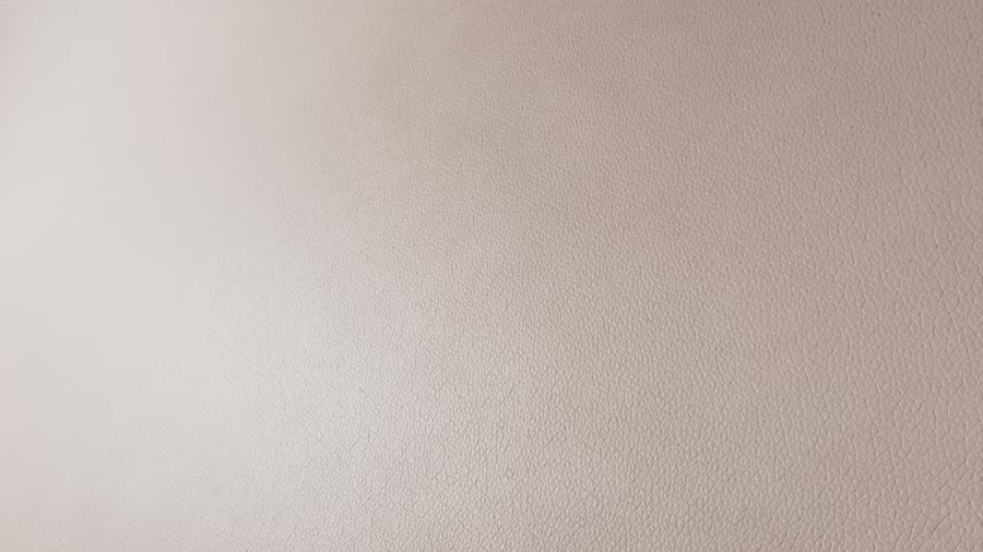 Textura de couro sintético nude metálico