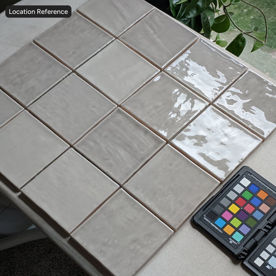 Textura de azulejo brilhante Zellige retangular com desvio, rosa blush