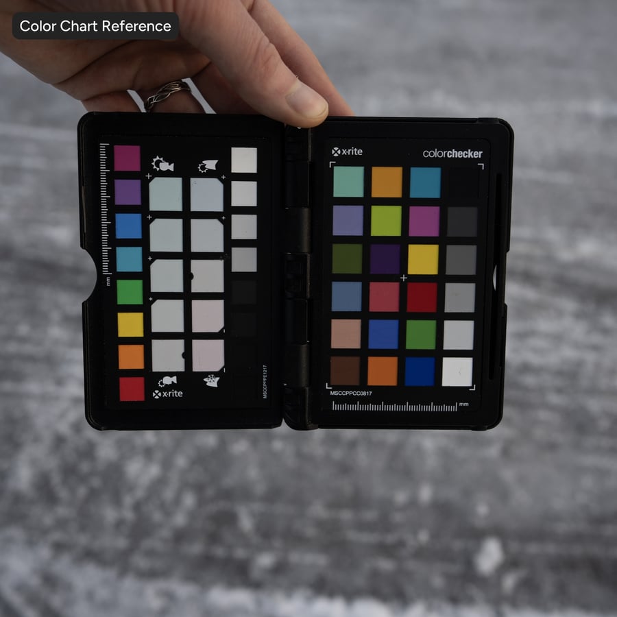 Däckspår på snöig asfalt Textur