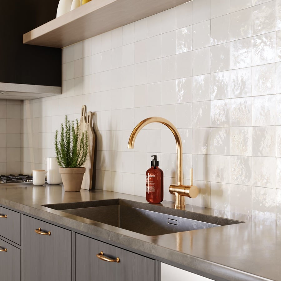 Textura de azulejo quadrado cerâmico brilhante, branco sujo