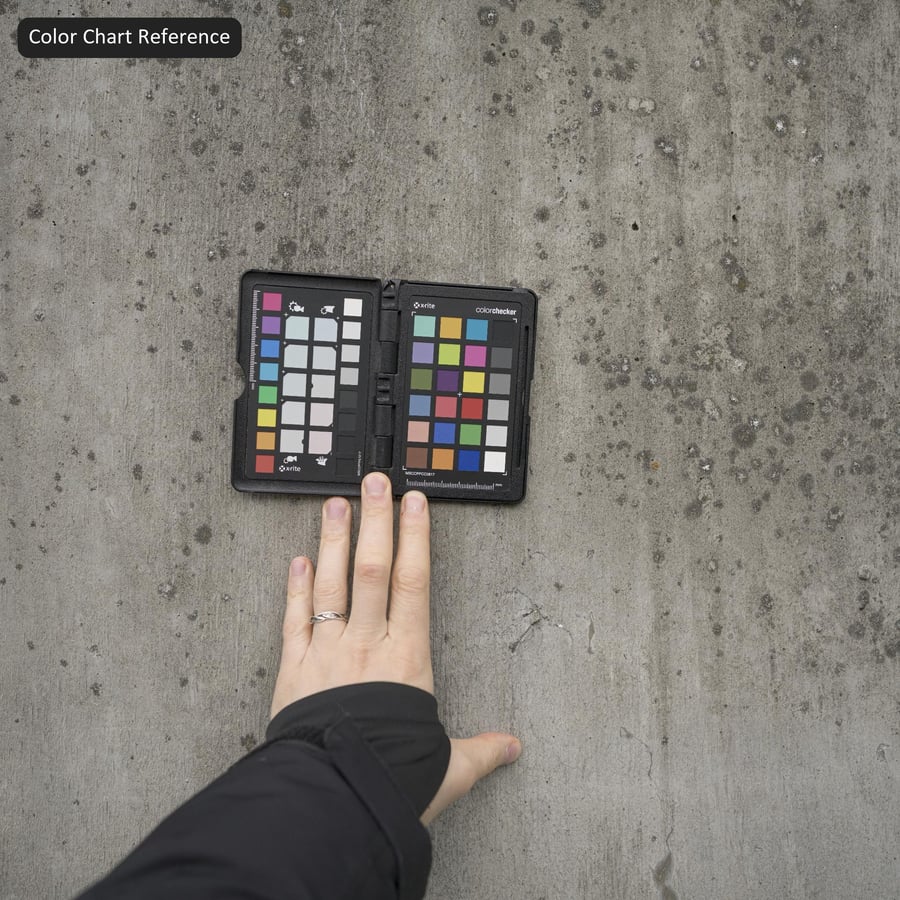 Texture d'un mur de soutènement en béton vieilli par les intempéries