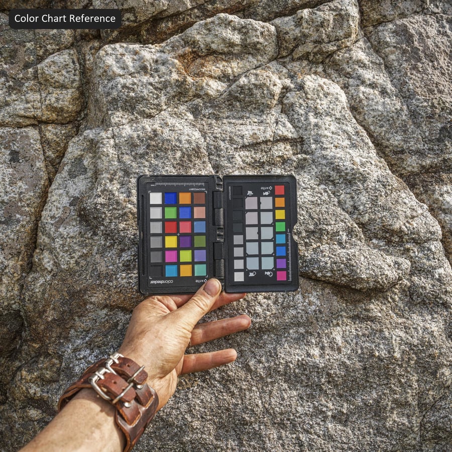 Bề mặt đá vách đá bị phong hóa