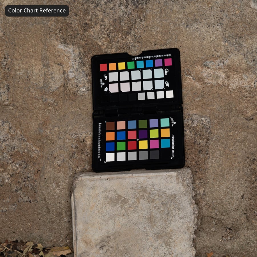 Textur einer geschichteten Quadermauer aus Kalkstein, Warmgrau