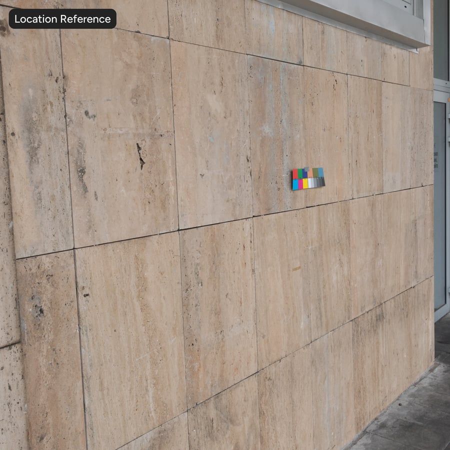 Textura de azulejo retangular antigo em travertino brilhante, mocha empoeirado