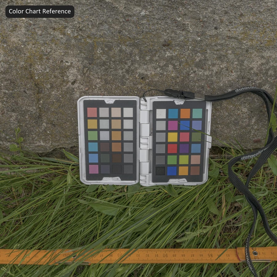 Oud pleisterwerk op bakstenen muurtextuur