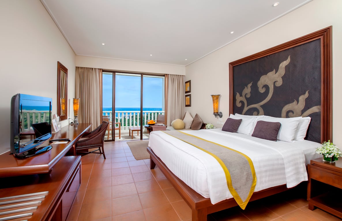 Superior Rooms With Sea View — Movenpick Hotel Karon