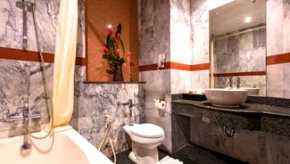 Deluxe Rooms gallery image 2