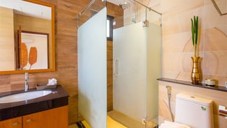 Six Bedroom Lux gallery image 3