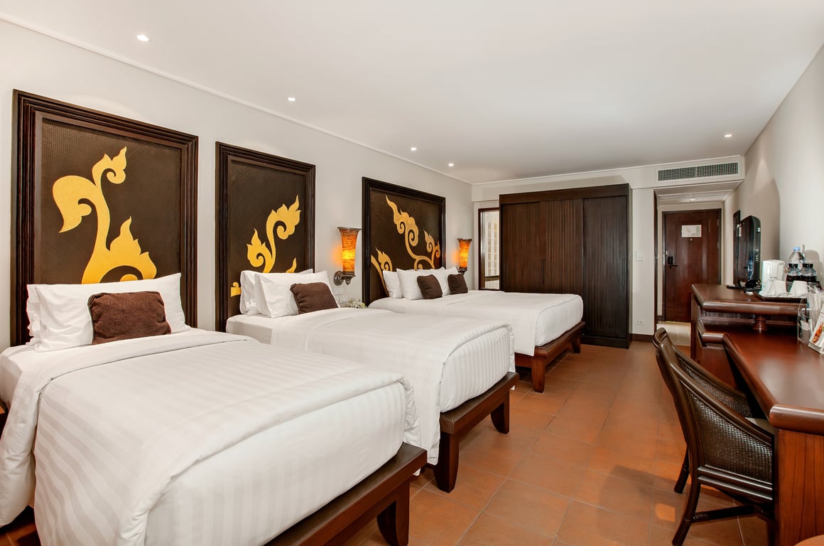Family Plunge Pool — Movenpick Hotel Karon