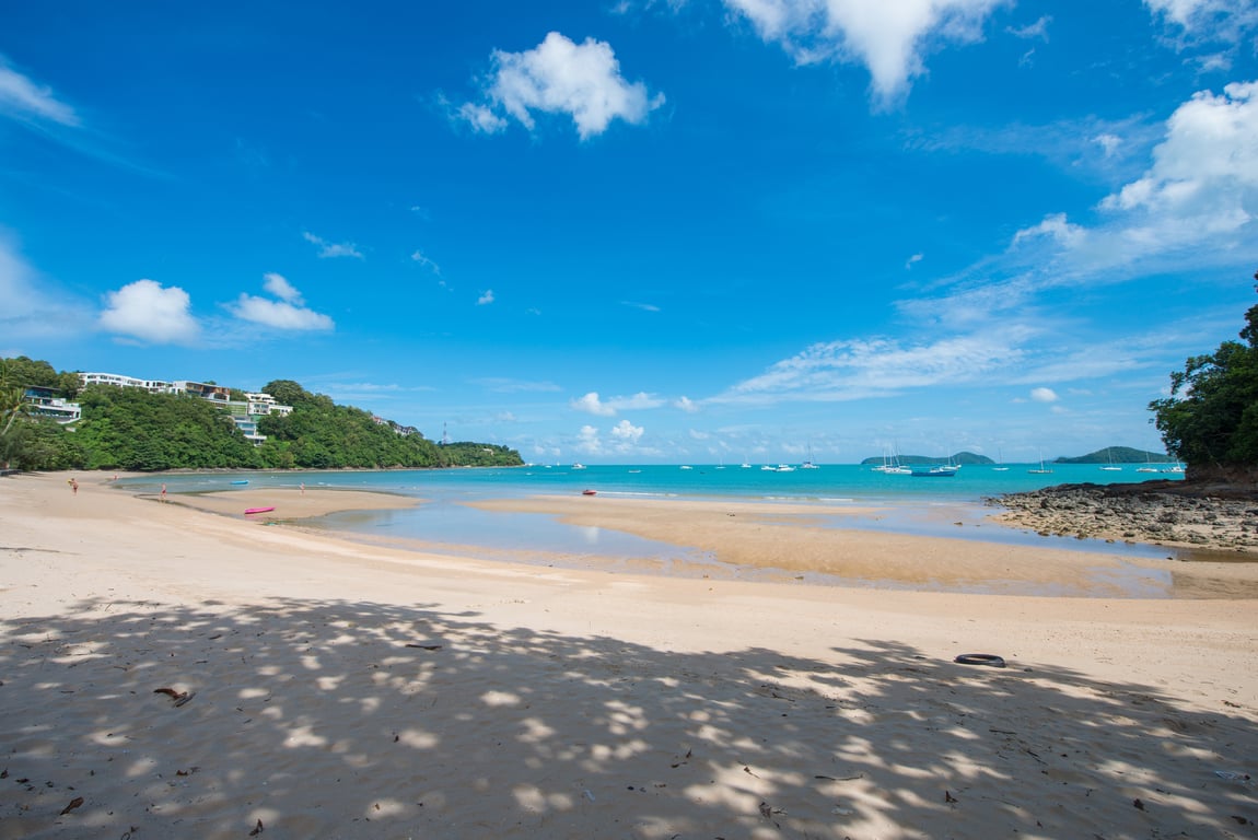 Ao yon Beach gallery image 1