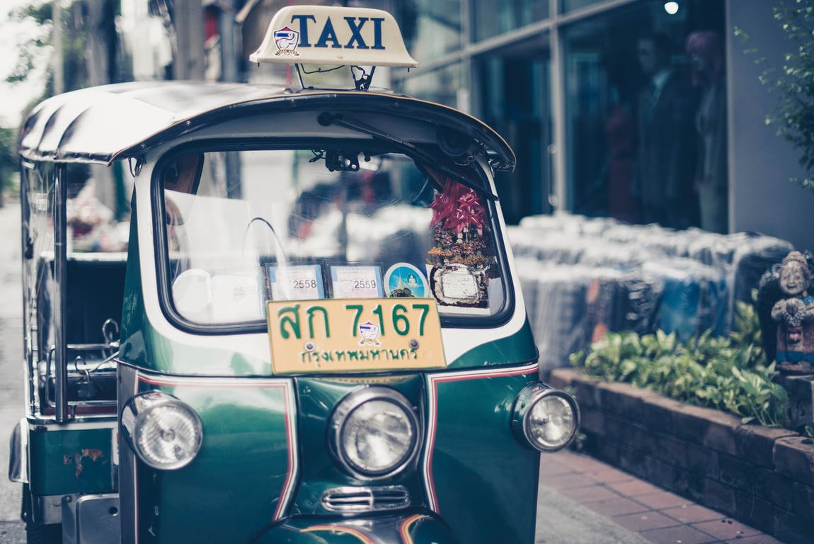 Taxis and Tuk Tuks in Phuket gallery image 1