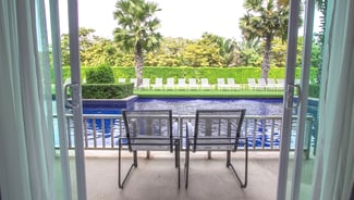 Deluxe Pool Access gallery image 1