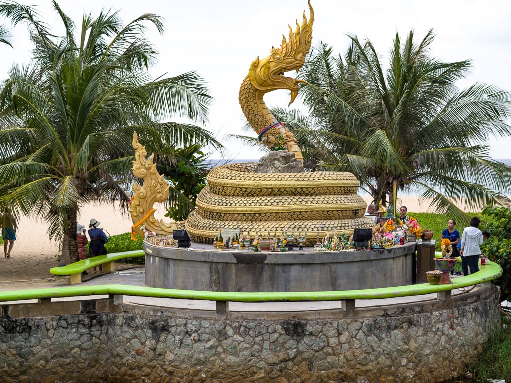 Karon Dragon Image gallery image 1