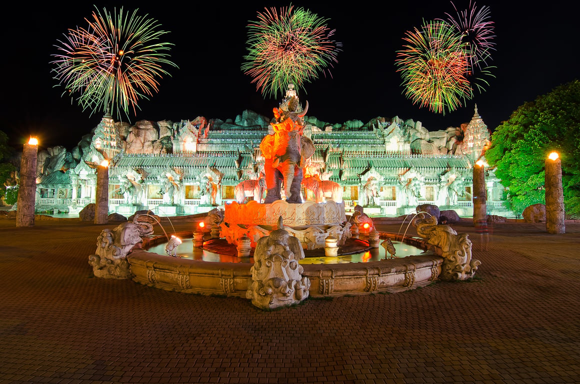 Phuket Fantasea — Best Family Activities in Phuket